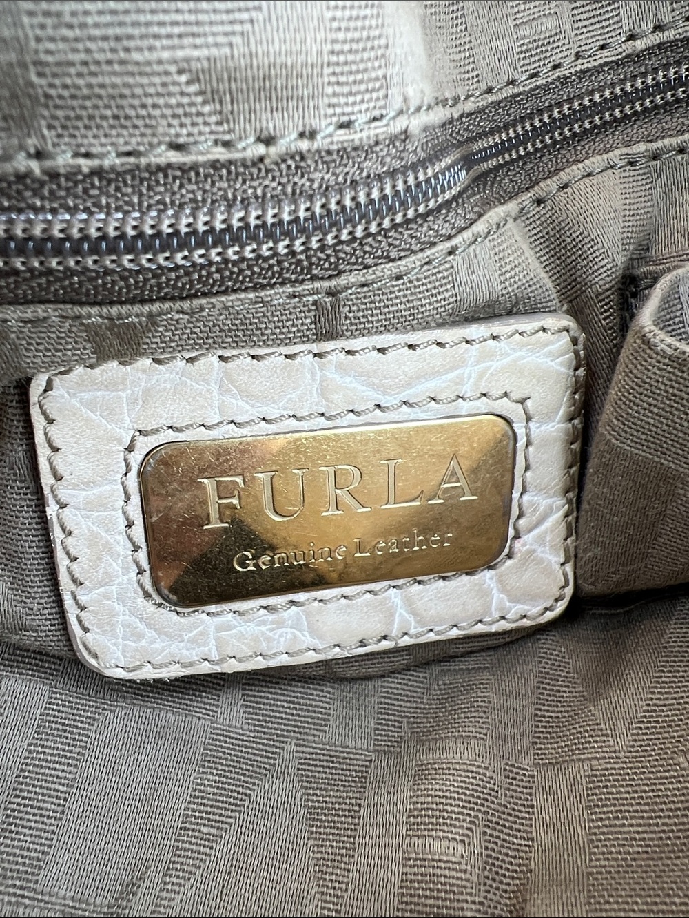Furla crocodile embossed, beige large tote Giftaway5/19/26 - Picture 12 of 12
